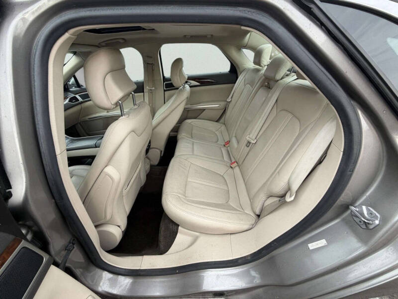 2016 Lincoln MKZ Hybrid