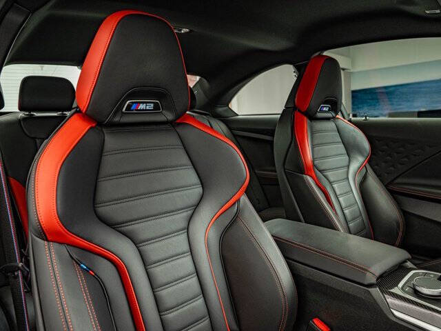 2025 BMW M2