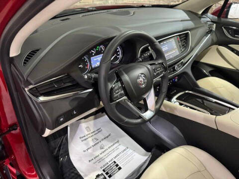 2024 Buick Enclave Essence