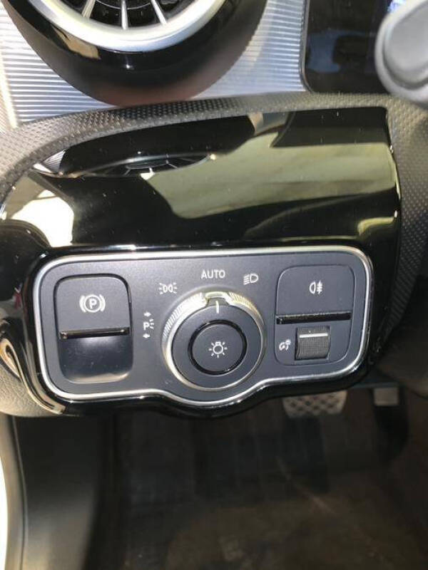 2022 Mercedes-Benz A-Class A 220 4MATIC