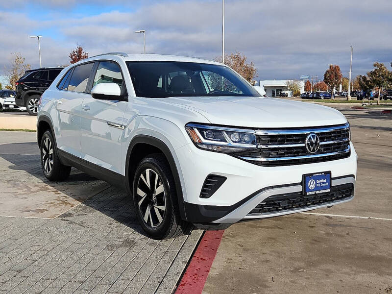 2022 Volkswagen Atlas Cross Sport SE 4Motion