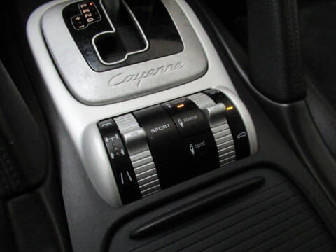 2010 Porsche Cayenne GTS Tiptronic