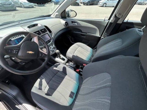 2015 Chevrolet Sonic LT Auto