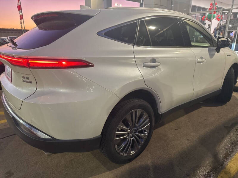 2021 Toyota Venza XLE