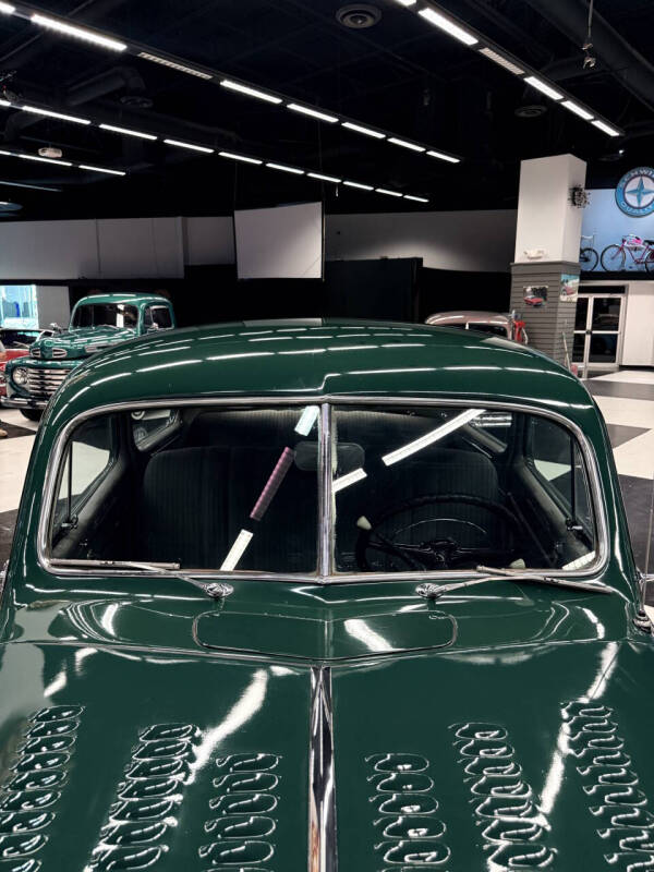 1948 Plymouth Deluxe