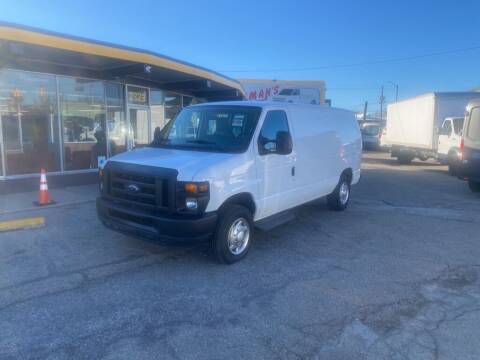 2010 Ford E-Series for sale at Connect Truck and Van Center in Indianapolis IN