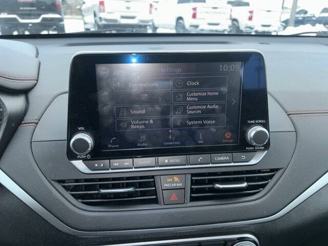 2020 Nissan Altima 2.5 SR