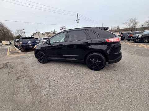 2018 Ford Edge SE