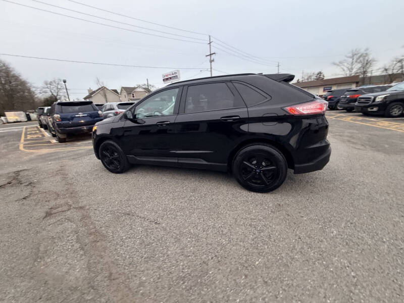 2018 Ford Edge SE