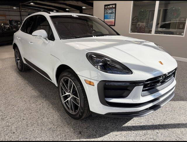 2023 Porsche Macan