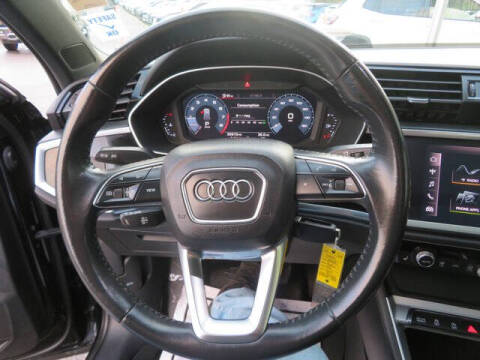 2020 Audi Q3 quattro Premium 45 TFSI