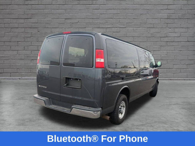 2017 Chevrolet Express LT 3500