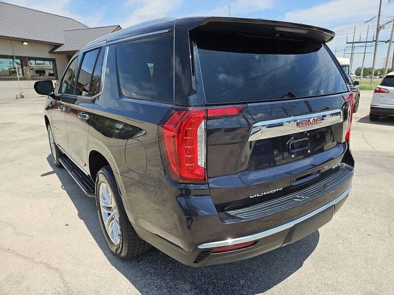 2024 GMC Yukon SLT