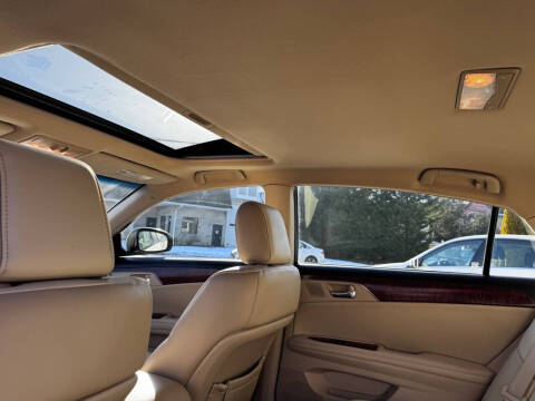 2011 Toyota Avalon Limited