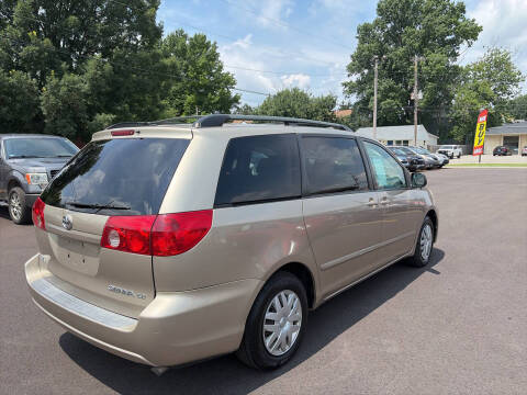2006 Toyota Sienna LE 7 Passenger