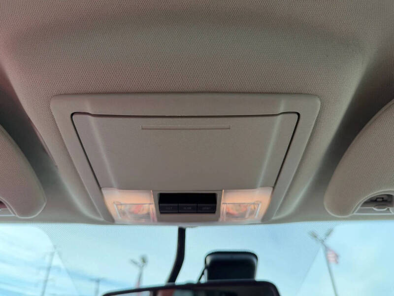 2016 Lincoln Navigator Select