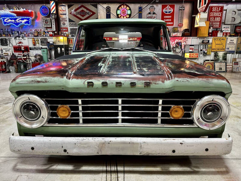 1967 Dodge D100 Pickup