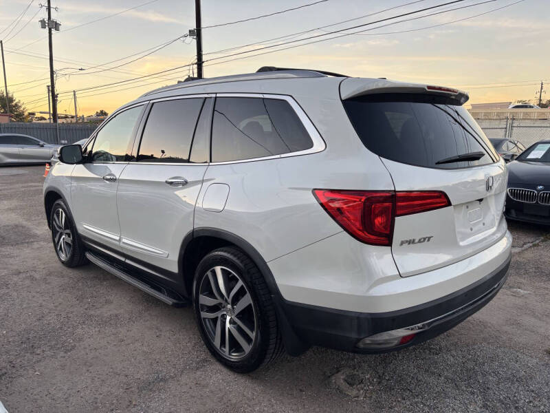 2017 Honda Pilot Elite