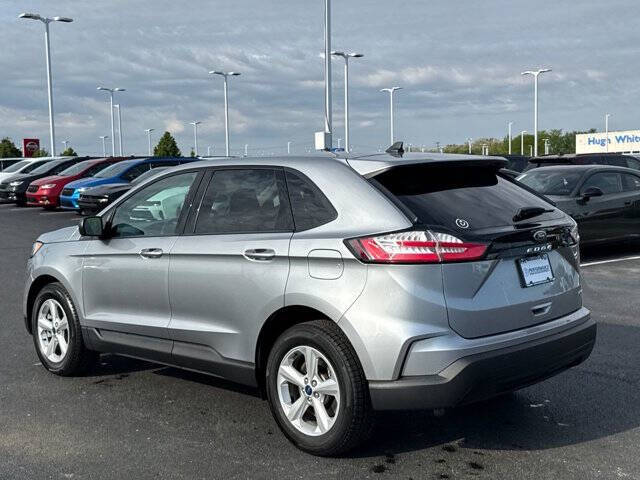 2022 Ford Edge SE