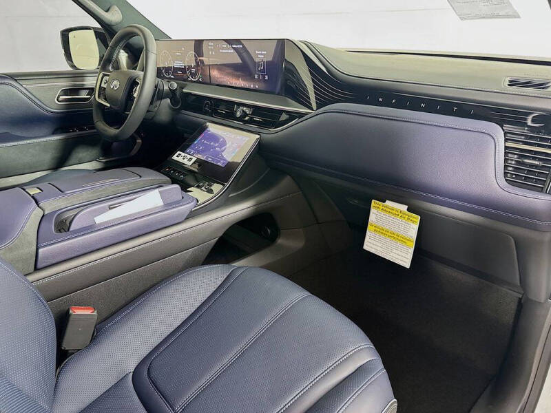 2026 Infiniti QX80 Sport