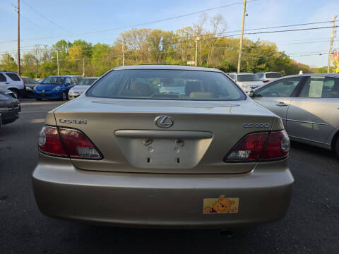 2004 Lexus ES 330