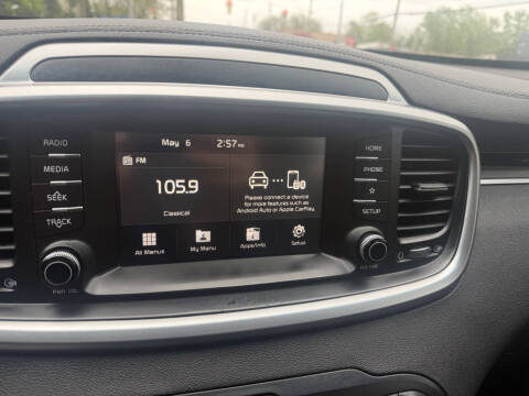 2019 Kia Sorento LX
