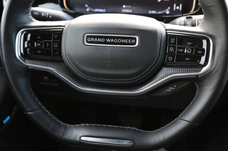2022 Jeep Grand Wagoneer Obsidian