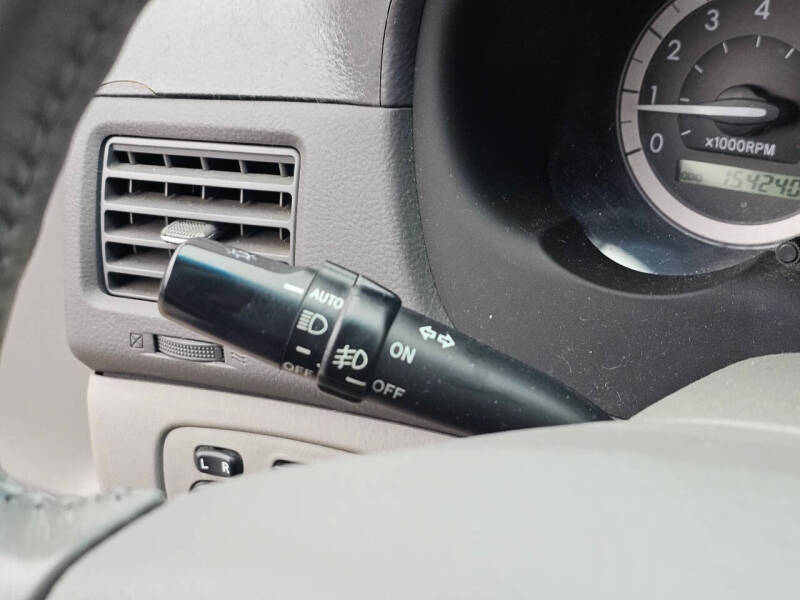 2004 Toyota Sienna XLE 7 Passenger