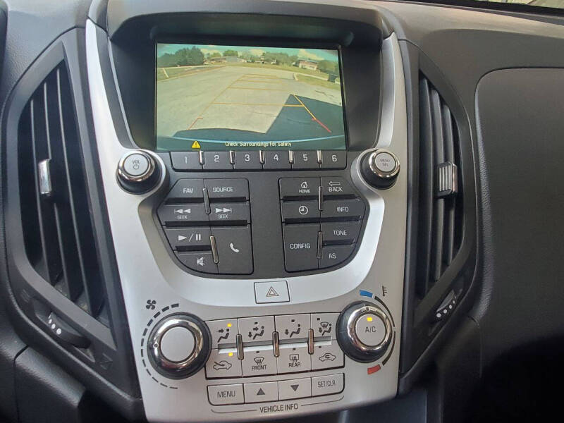 2017 Chevrolet Equinox LS - Photo 14
