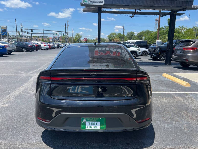2024 Toyota Prius LE