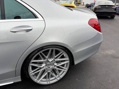 2015 Mercedes-Benz S-Class S 550