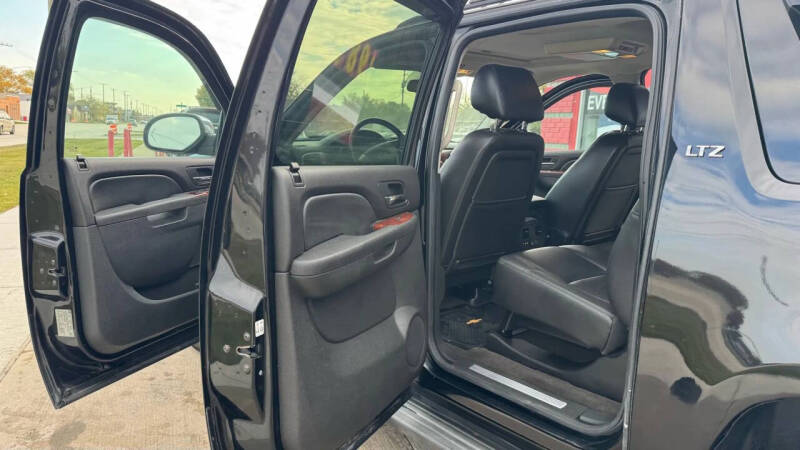 2012 Chevrolet Avalanche LTZ