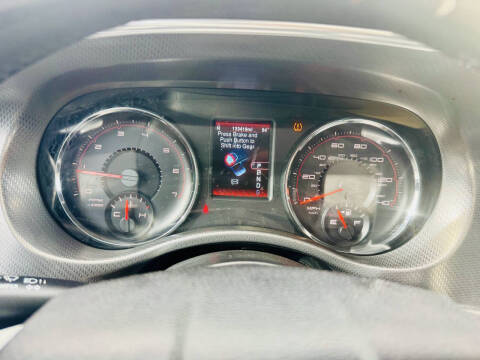 2013 Dodge Charger SXT
