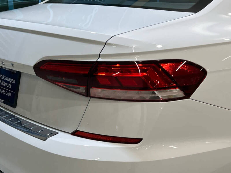 2022 Volkswagen Passat SE