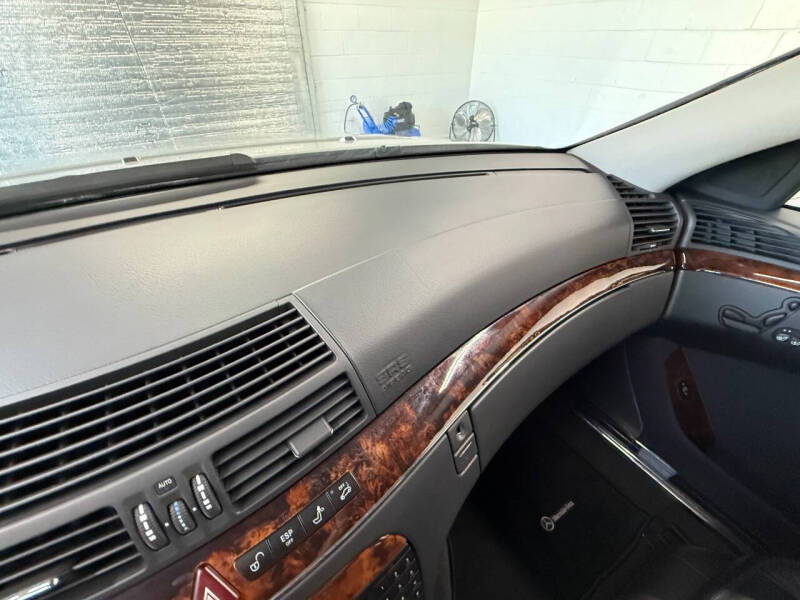 2005 Mercedes-Benz S-Class S 500 4MATIC