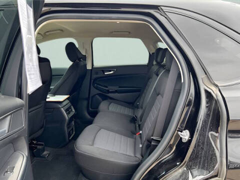 2020 Ford Edge SE