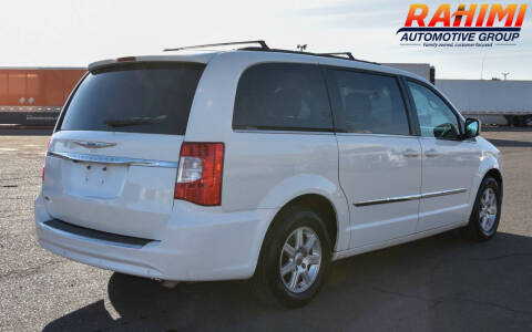 2012 Chrysler Town and Country Touring