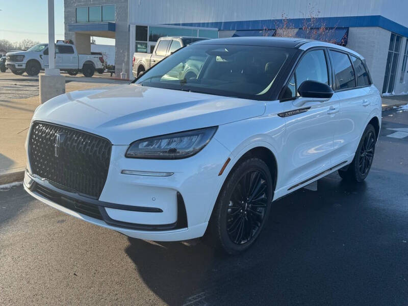 2023 Lincoln Corsair Standard