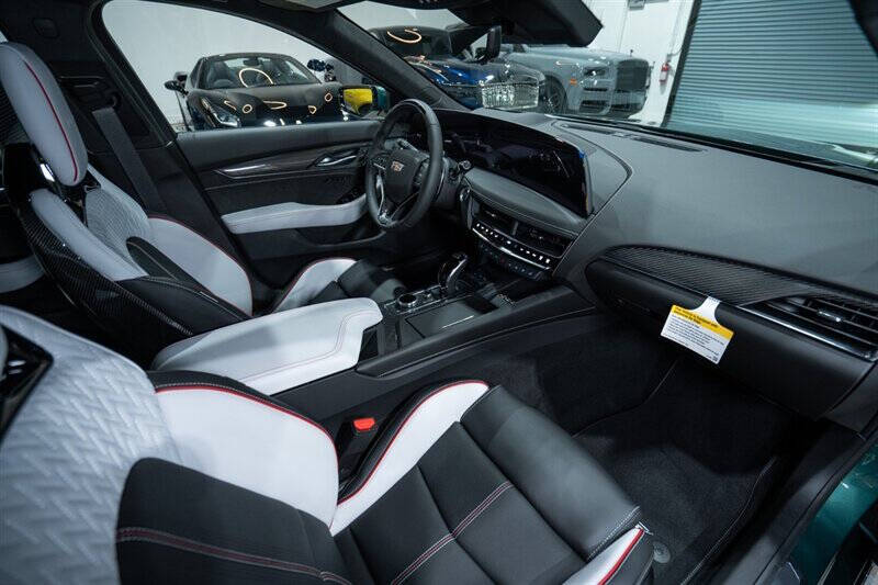 2025 Cadillac CT5-V Blackwing