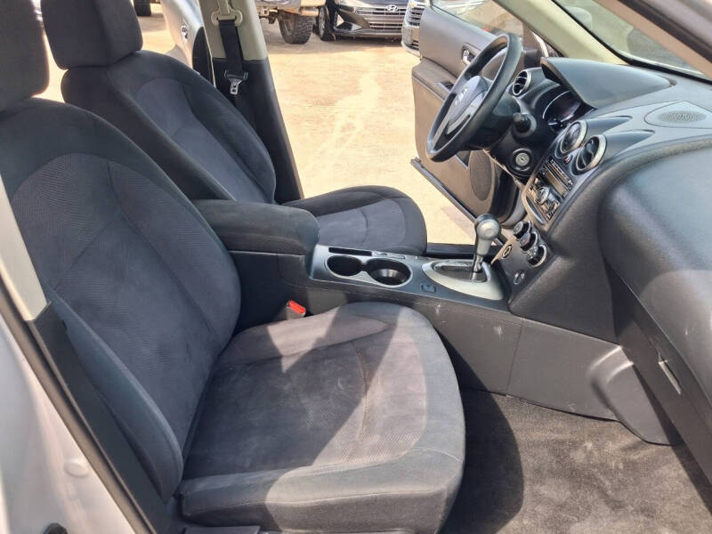2014 Nissan Rogue Select S