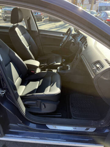 2017 Volkswagen Golf Alltrack TSI SE 4Motion