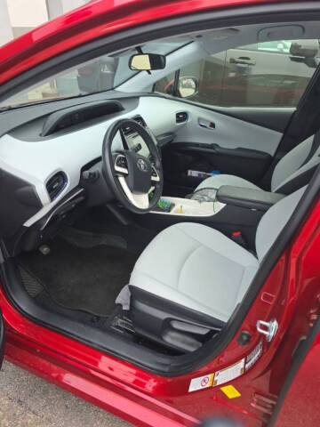 2016 Toyota Prius Three