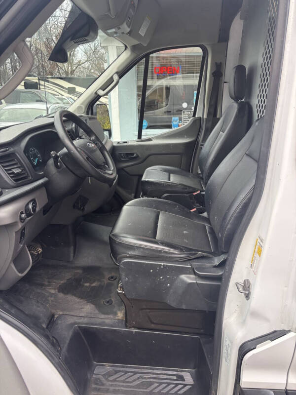 2022 Ford Transit 250