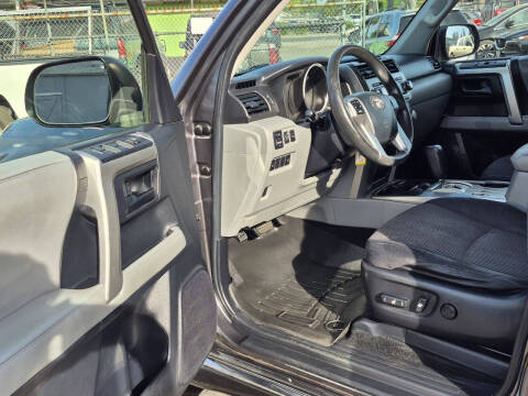 2013 Toyota 4Runner SR5
