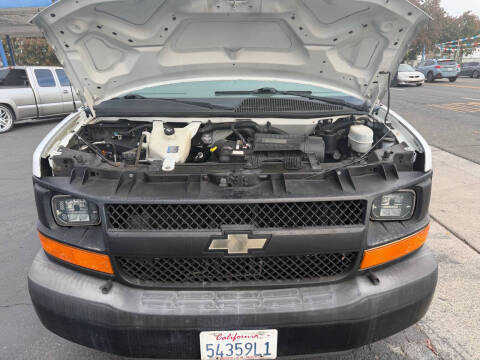 2013 Chevrolet Express 2500