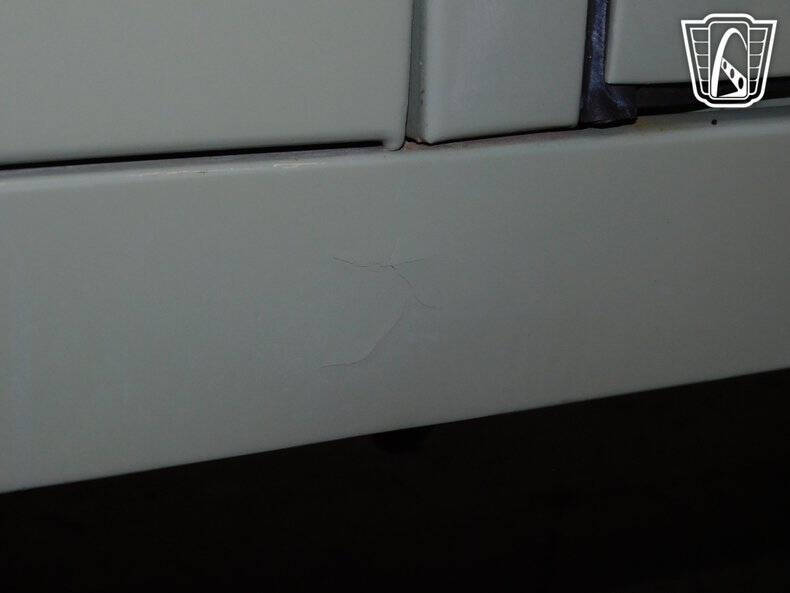 1987 Land Rover Defender