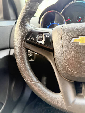 2016 Chevrolet Cruze Limited 1LT Auto