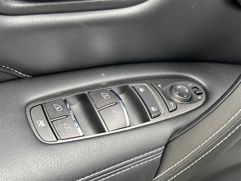 2023 Infiniti QX80 Premium Select