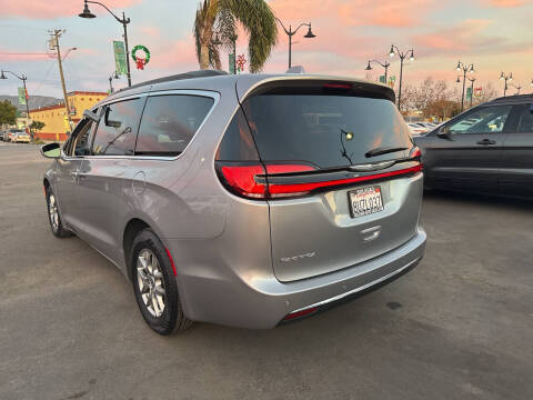 2021 Chrysler Pacifica Touring