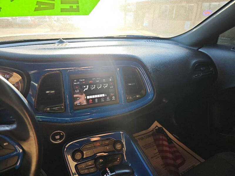 2020 Dodge Challenger SXT